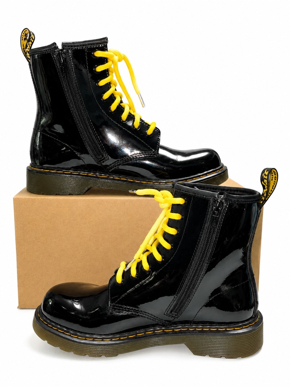 Dr. Martens Black Patent Leather Combat Boots Women’s US 6 - Picture 4 of 9